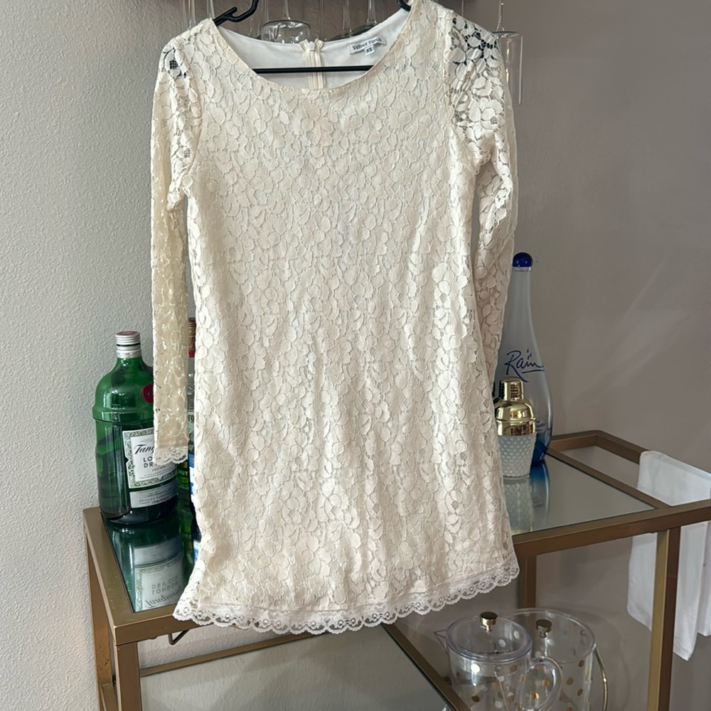 Women’s dress